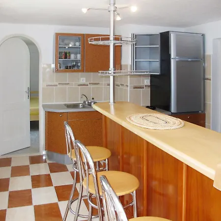 Rovanjska-3 Starigrad Paklenica