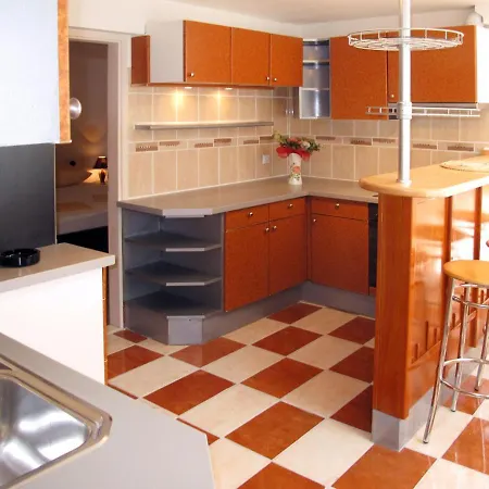 Appartamento Rovanjska-3 Starigrad Paklenica